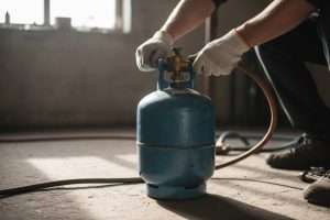 Comment enlever le détendeur d’une bouteille Butagaz Cube ?